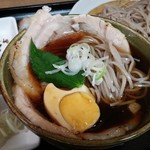 梟小路 - 煮豚のつけ蕎麦