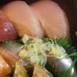 回転寿司すノ家 - はまち，いわし