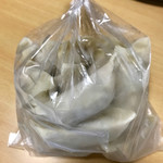 麺らいけん - お土産餃子1000円