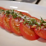 鳥みつ - トマトとピクルスサラダ