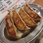 餃子の拳王 - 焼餃子1個　80円（5個以上）