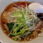 紅高粱 - 醤油ラーメン