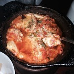 エルマル - チキンとねぎのトマトアヒージョ