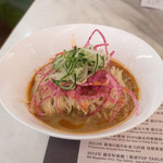 南小館 the dining room - 風味麻醤拌麺45HKD（650円くらい）写真見て冷やし中華的なものかと思ったら暖かいけど味は冷やし中華だった、美味かった！