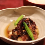 りょうりや 御旅屋 - たこの柔らか煮¥800