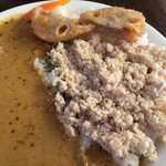 ご近所バル1丁目 - 1丁目カレー ルー追加＋鶏そぼろ＋れんこん挟み揚げ