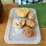 まつぼっくりパン - 今日お買い上げしたパンたち。