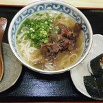 小梅庵 - 和牛肉うどん＆揚げたこおにぎり