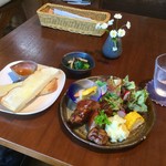 ジャム cafe 可鈴 - お料理が出揃いました。