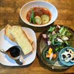 ジャム cafe 可鈴 - お料理が出揃いました。