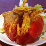 アンナン ブルー - トマトの特製サラダ