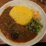 SPICY CURRY 魯珈 - なつめと八角香る。手羽スープカレーライス大盛