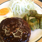 麺や すずらん亭 - デカいチーズハンバーグ