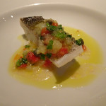 オステリア・オリエーラ - メイン：スズキのソテー