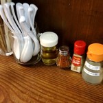 貝ガラ屋 - 卓上