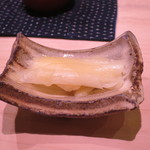 鮨　恵三 - ガリ