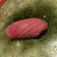 鮨　銀座　鰤門 - メジマグロ中トロ