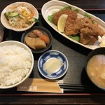 お食事処吉根 - かにクリームコロッケ＆鶏もも肉唐揚げ定食