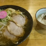 Ramensampachi - 野菜ラーメンとめんたい飯