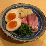 饗 くろ喜 - おつまみ盛り（350円／饗 くろ㐂） 2017.7