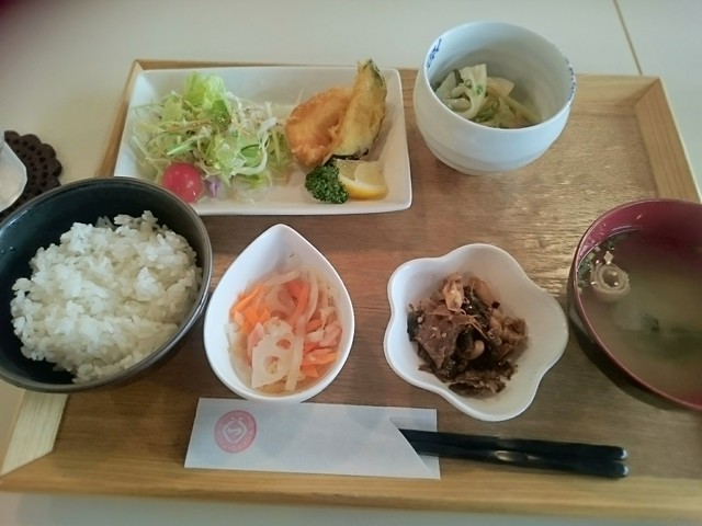 キッチンおひとつや 二中通 定食 食堂 食べログ