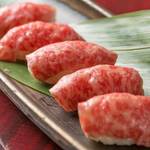 A4 rank Kagoshima black beef grilled meat Sushi (4 pieces)