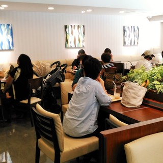 喫煙可 港北ニュータウンでランチに使えるカフェ ランキング 食べログ