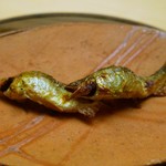 木山 - 焼物：琵琶湖産稚鮎の塩焼き
