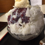 だるまや餅菓子店 - 氷あづき・ミルクinアイス（\1,030-）