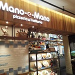 Pizzeria & Trattoria Mano-e-Mano - 