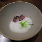 セルサルサーレ - 鰹の燻製 蓴菜と茗荷 焼き茄子のピューレ1