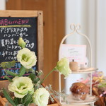 FOODIES CAFE NIFTY - 店内のお花