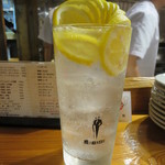 魚虎 - 生チューハイ 600円(生レモン)