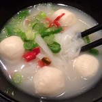 Plaza Premium Lounge - 魚丸河粉