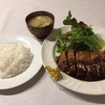 洋食クアトロ - 2017.6.13  ビフカツ