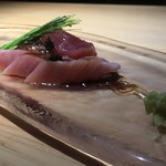 銀座 盡 - 山葵。鮫肌で皮付きを直前におろしているよう。良い辛味。