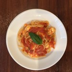 Trattoria Incontro - トマトとモッツアレラチーズのスパゲッティ