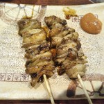 養老乃瀧 - 鳥皮焼き ３２０円(税別)(2017年7月11日撮影)