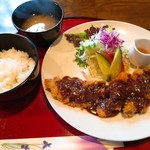 カフェ＆グリル自家焙煎珈琲 山富士珈琲店 - 