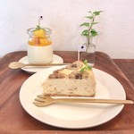 アンズトモモ - バナナチーズケーキ 450円(税込)
      マンゴーブランマンジェ 550円(税込)