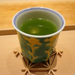 寿司 竹本 - お茶をいただく