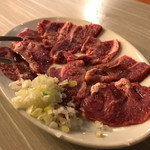 ホルモン・焼肉　8 hachi  - 