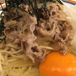 ラーメン暁 - 夏メニュー
            ピリ辛冷し肉つけめん（アップ）