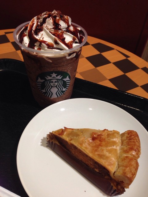 有楽町のあたりで 比較的空いてるスタバです By ともちんぬ 閉店 スターバックス コーヒー Tsutaya 有楽町マルイ店 Starbucks Coffee 有楽町 カフェ 食べログ