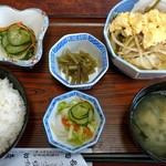 Doraibuin Kamo - 日替わり定食（野菜炒め　トウバンジャン入り）
