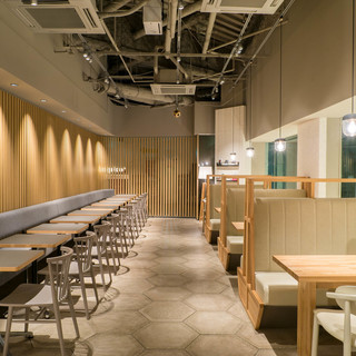 tables cook&jonathan's bookstore_2