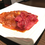 Yakiniku Taiga - ランチセットの和牛ロース、豚バラ、鶏