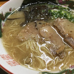 ラーメン さくら - 鹿野豚ラーメン(中)のアップ〜(*^▽^*)