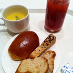 広島アンデルセン - スープ、ブラッドオレンジジュース、パン('11-3月)