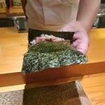 天寿し - 海ぶどうとトロの手巻き